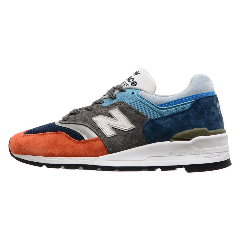 sneaker image